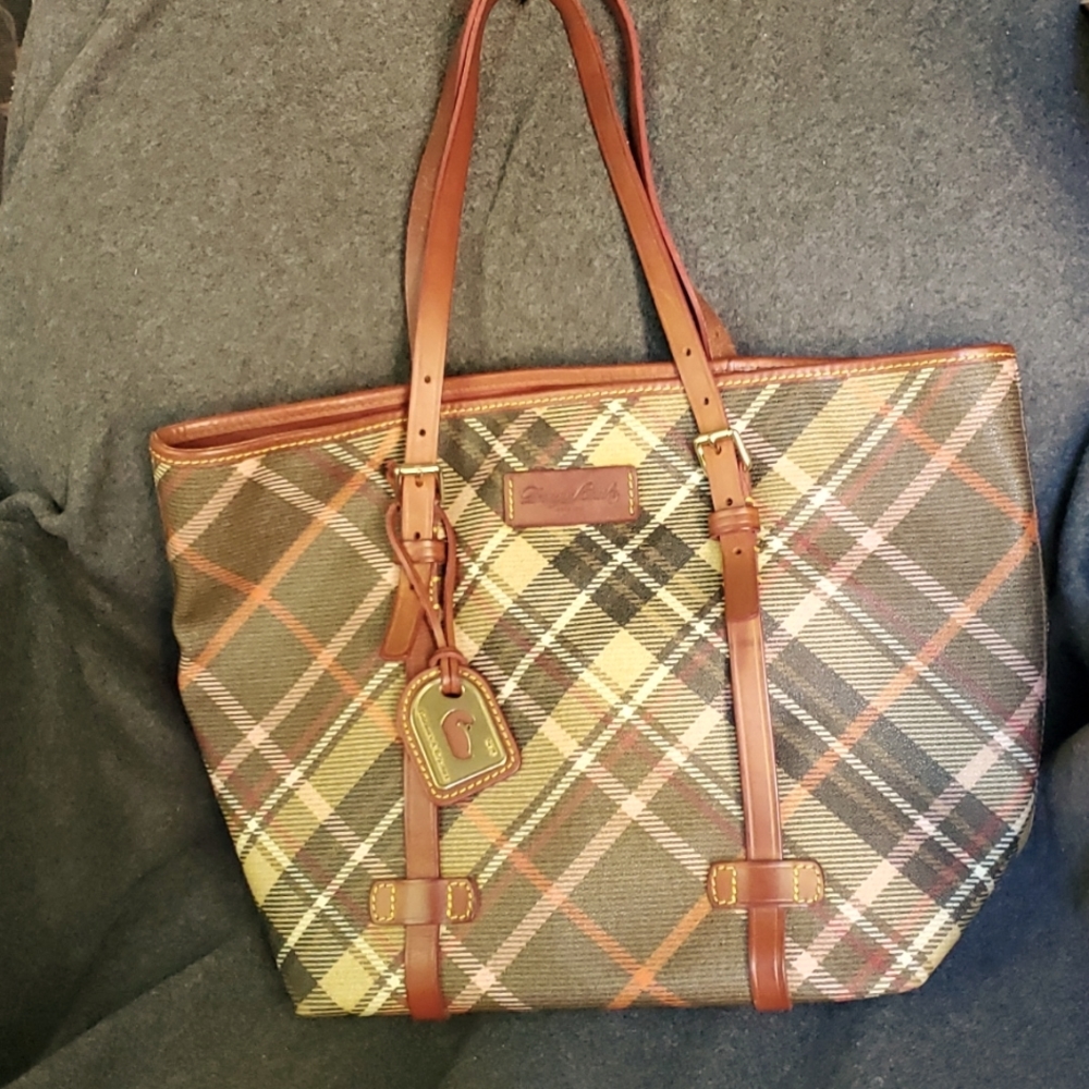Dooney and Bourke plaid tote